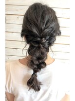 デコヘアー キートス(DECO HAIR kiitos)&nbsp;編みおろしアレンジ