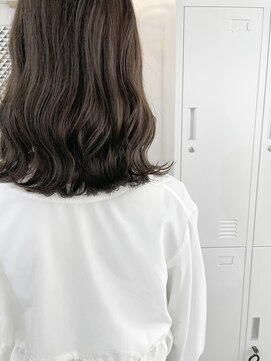 イコ 表参道原宿(ico) カーキブラウン イルミナカラー オリーブグレージュ