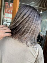 ブリッツレボルト(BLITZ R EVOLUT) ホワイトグレージュ　バレイヤージュ　白髪　20代30代40代50代