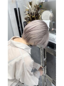 シェア 天王寺(share) ホワイトベージュ / シャドールーツ /share by wealstar