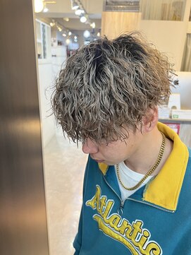 ヘアーグランデシーク(Hair Grande Seeek) メンズブリーチツイストスパイラルパーマダブルカラー☆