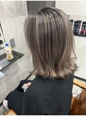 グレージュバレイヤージュ