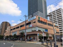 デイリーカラー ライフ香里園店(Daily Color)の雰囲気（香里園駅降りてすぐに見えるライフさんの２Fです♪）