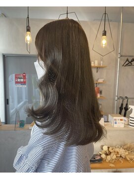 シェル 津山の手店(shel) 【Olive beige】大人可愛い赤味無し透明感カラーくびれヘア