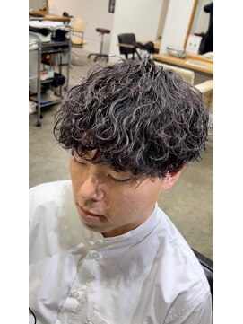 エルオム(EL.HOMME) 波巻きクリームパーマ