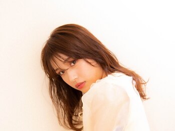エース(ACE)の写真/【厳選トリートメント★】思わず触れたくなるような艶柔らか質感♪最先端のヘアケアならACE★