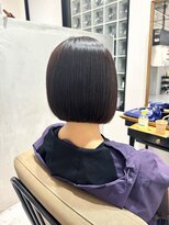 キュエム(Cuem)&nbsp;【Cuem菅原】前下がりボブbob骨格補正首長効果パツッとボブ