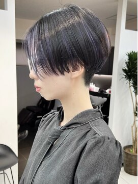 ヴェイン 渋谷(vain) 黒髪ショートエモージュ小顔グレーベージュ