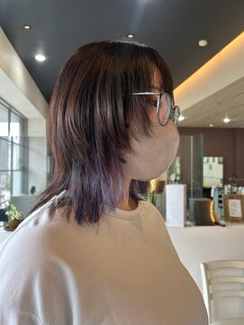 フレイズ(Frays) ウルフカット◆インナーカラー ラベンダー