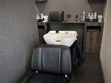 ＭＥＮ’Ｓ　ＨＡＩＲ　Ｌｅｘ　三軒茶屋店の雰囲気（贅沢なシャンプータイムをご提供[三軒茶屋/三軒茶屋駅/メンズ]）