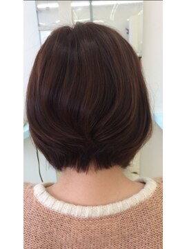 ヒラノ フレスポ築館店(HIRANO) 前下がりショートボブ
