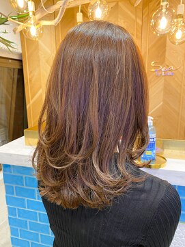 シー バイ ロンド 新宿(Sea by Lond) 【藤原三知代】ココアブラウンの大人美人レイヤー