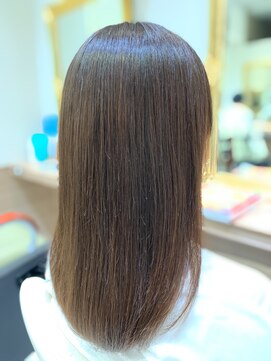 ルスト(L.u.s.t) グラデーショングレージュ