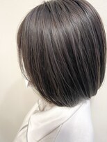 オウルヘアー(Owl hair)&nbsp;極細ハイライト/アッシュグレージュ/ボブ