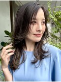 長め前髪 ローレイヤー ハイライト白髪ぼかし 表参道 30代40代