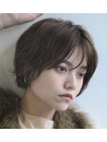 シック(CHIC)&nbsp;簡単スタイリング　大人ショート　前髪