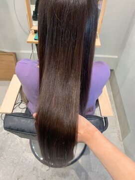 エミイ 鎌倉(eMii.) オイルストレート＜鎌倉・湘南＞