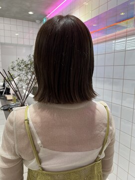 ロンドルーチェ 心斎橋(Lond luce) ダークアッシュ/ミディアムレイヤーカット［髪質改善/縮毛矯正］