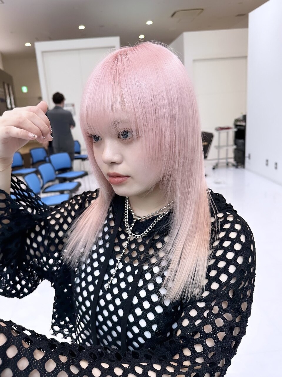 【再来限定】ダブルカラー（ケアブリーチ）＋カット＋トリートメント￥19000