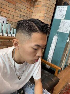 フォーコーナーズ(Four Corners) ストリート七三