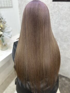 ラビス(Lovis) 似合わせカット/メルティカラー/着物ヘア/フェミニンロング