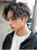爽やかナチュラルパーマセンターパート清潔感デザイン