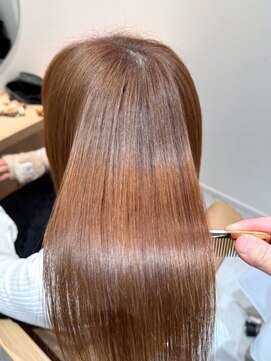 ヘアメディカルサロン 大阪梅田 髪質改善/トリートメント/ストレート/縮毛矯正