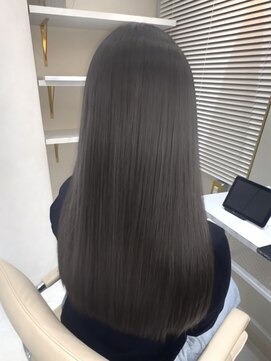 ジーナ 博多(Zina) *髪質改善*パールグレージュ*トリートメント*レイヤーカット*