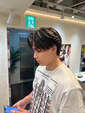 ルーストデラックス 京都河原町三条(ROOST dx) MEN’S HAIR/波巻ツイストスパイラル/フェザーパーマ/京都河原町