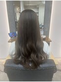 艶感ブラウンのナチュラルロング