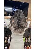 ラピス 大阪心斎橋店(Lapis)&nbsp;コントラストバレイヤージュ／デザインカラー／ケアブリーチ