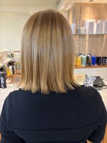 ラナ(LANA)&nbsp;オシャレボブ～白髪より明るさを楽しみたい方に◯