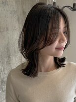 ハーフアンドハーフ(HALF and HALF) ミディアム/レイヤーカット/顔まわりカット