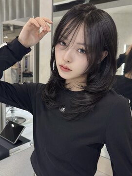 ユーフォリア 池袋東口駅前店(Euphoria) 韓国風レイヤー◎小顔カット透明感カラー20代30代