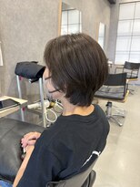 フレーム スクエア 赤みを抑えた柔らかいカラー