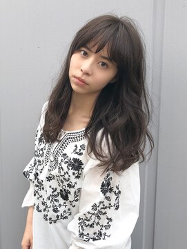 チロ(chillo) 【chillo】ゆるく大きめのパーマ