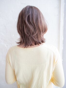 ヘアアンドリラクゼーション シャッセ(Hair&Relaxation SASE) くびれミディスタイル