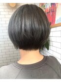 ＊THERIRE.　透明感カラーで一味違うショートスタイル＊