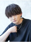 フェザーパーマ/刈り上げセンターパート/サーフカール[新宿]