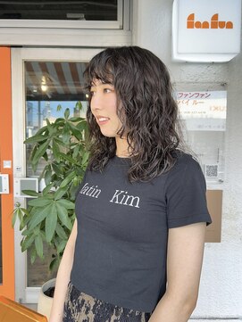 ファンファンバイルー 岐阜(fan fun by Rooo) レイヤーパーマ岐阜パーマウルフパーマふわゆるパーマ