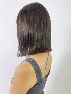 アイティー バイ アルバム 浦和店(IT by ALBUM) ワンレン秋色オリーブカラー透明感カラーボブルフ_ba529041