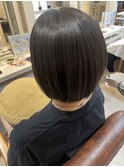 ショートボブ