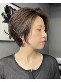 前下がりショート・ボブ/パーマ/前髪なし/30代/40代/50代/長め