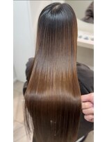 トロン(tronc) 【美髪矯正】ロングヘアの艶髪