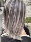 ホワイトグレイバレイヤージュ
