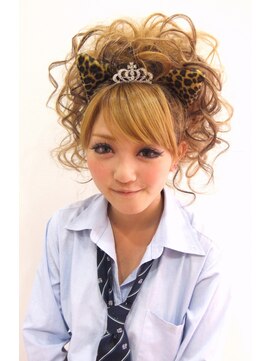 ラチャウ(La.Ciau) ねこみみアップ