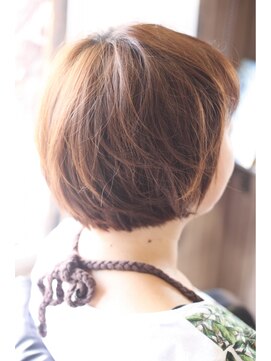 オーバーキャプテンネイキッド(OVER CAPTAIN NAKED) 柔らかマッシュショート