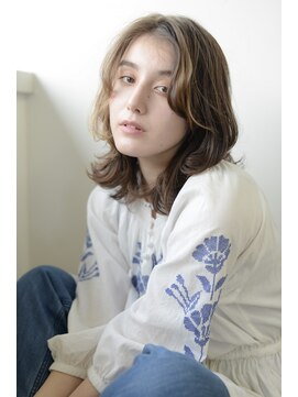 ロビー(LOBBY) 『LOBBY』渡辺  ミディアムランダムウエーブ☆