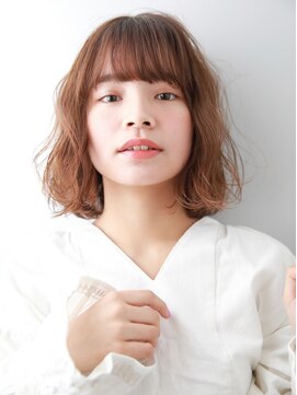 キャンバス バイ ネオリーブ 横浜西口(Canvas by neo.) ふんわりミディ×柔らかベージュ