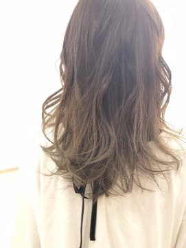 ヘアーメイクアンドネイル ヴォーグ(Hair Make＆Nail VOGUE) マットカラー×グレーカラー